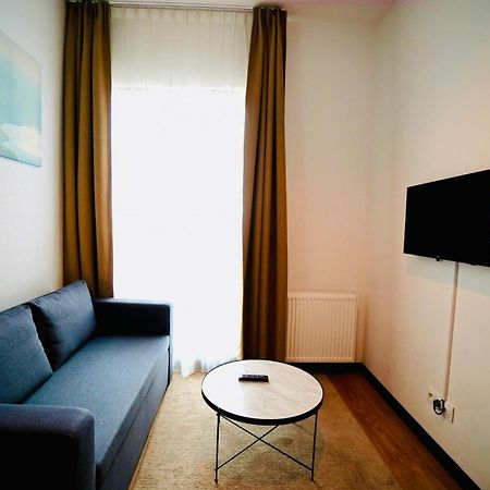 Bk Aparthotel Praga - National Stadium - Comfortable Apartment For 4 People Варшава Екстер'єр фото