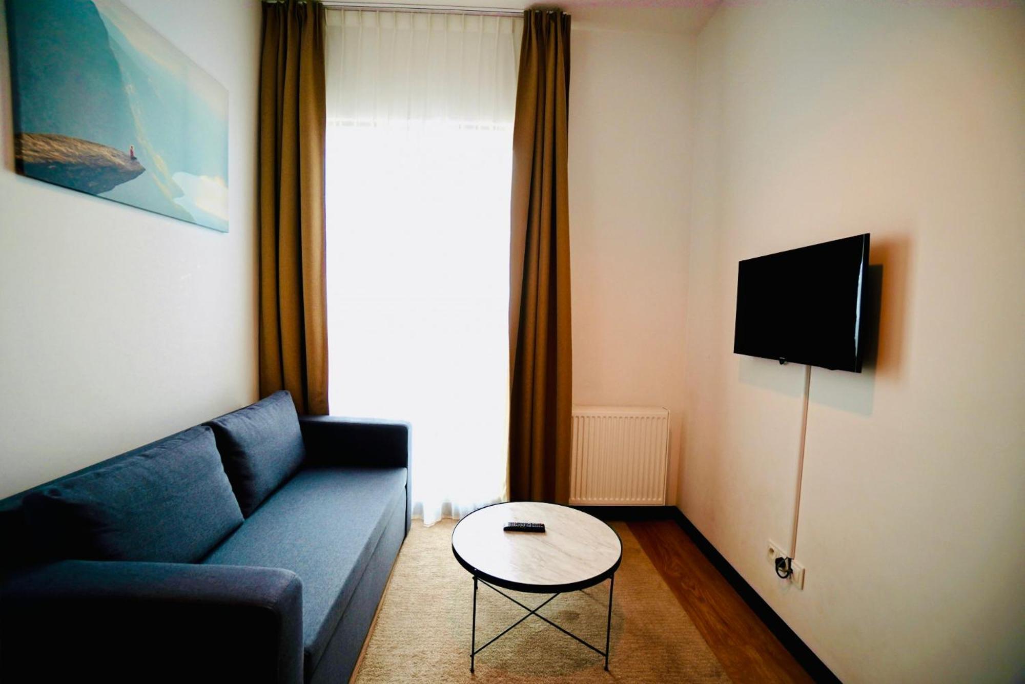 Bk Aparthotel Praga - National Stadium - Comfortable Apartment For 4 People Варшава Екстер'єр фото